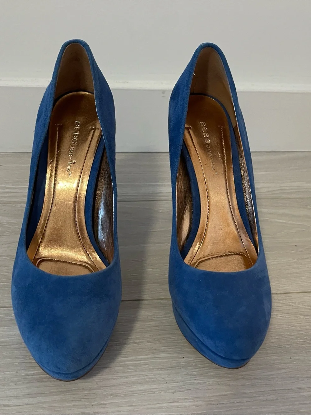 BCBGeneration striking cobalt
